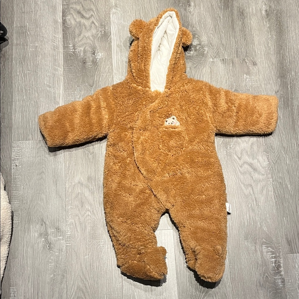 BNWOT Cozy Brown Bear Baby One Piece
